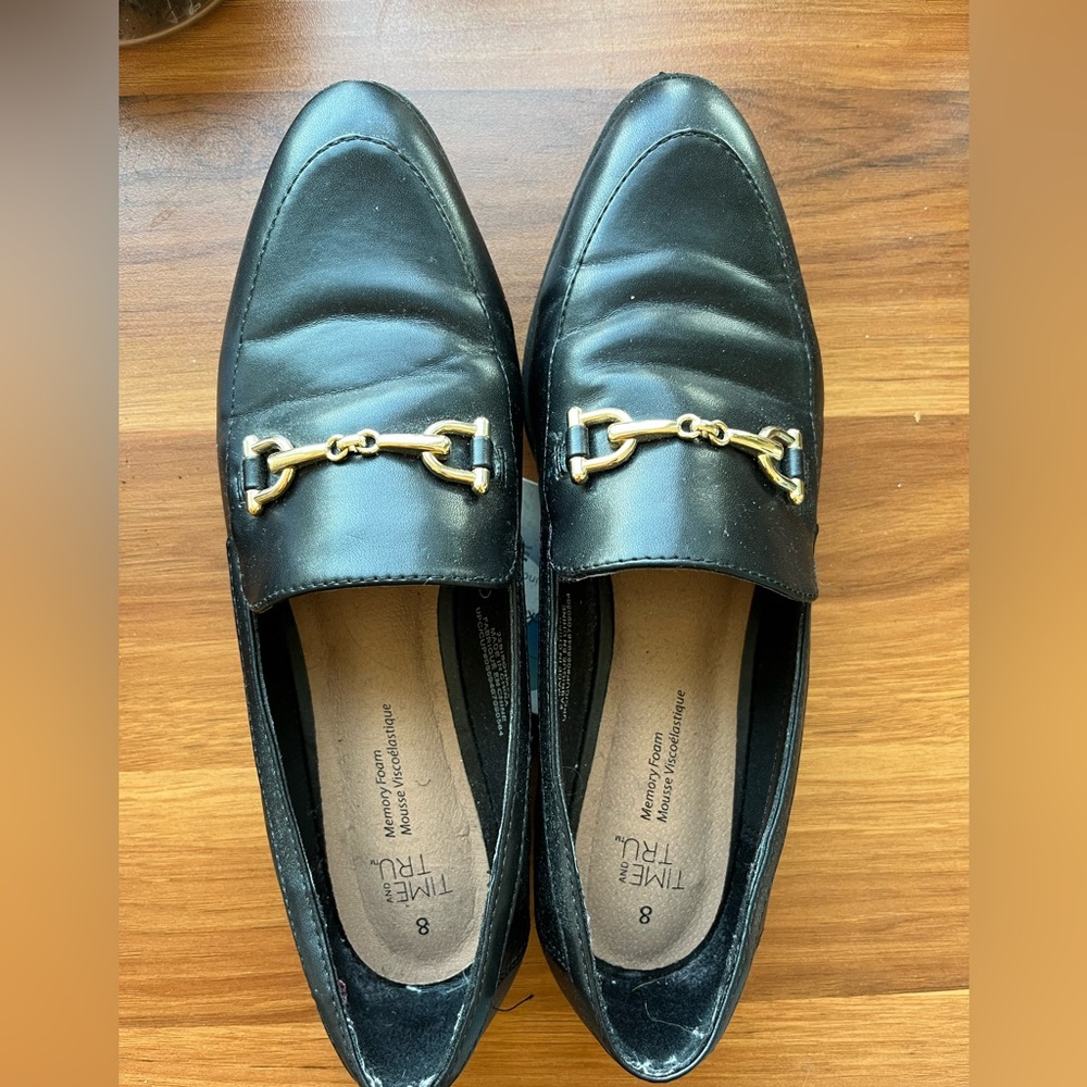 3/$25 Time & Tru loafers, size 8.